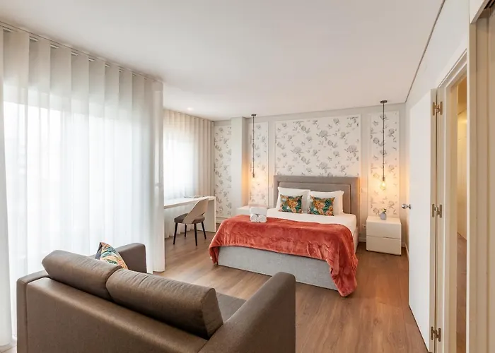 Flamingo In Center - Minho's Guest Apartment *