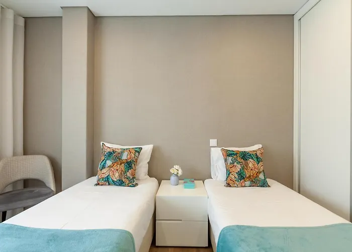 Flamingo In Center - Minho's Guest * Braga