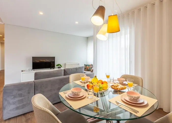 Flamingo In Center - Minho's Guest Apartment *